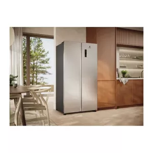 Electrolux side by side frižider EAT6ME53U0-3