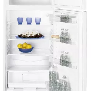 Indesit kombinovani frižider RAA24N