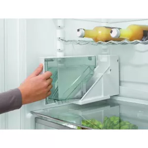 Miele ugradni frižider KFN 37452 iDE