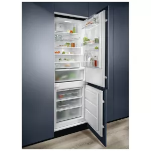Electrolux ugradni frižider KNG7TE75S