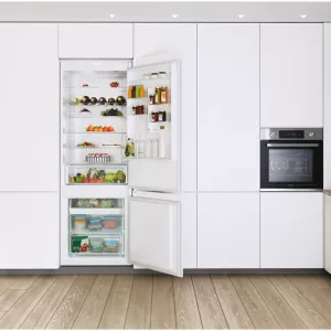 Candy ugradni frižider CBT7719EW