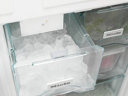 IceMaker